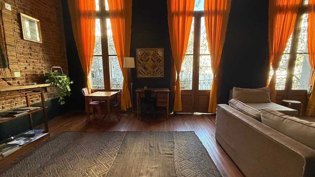 The guest lounge