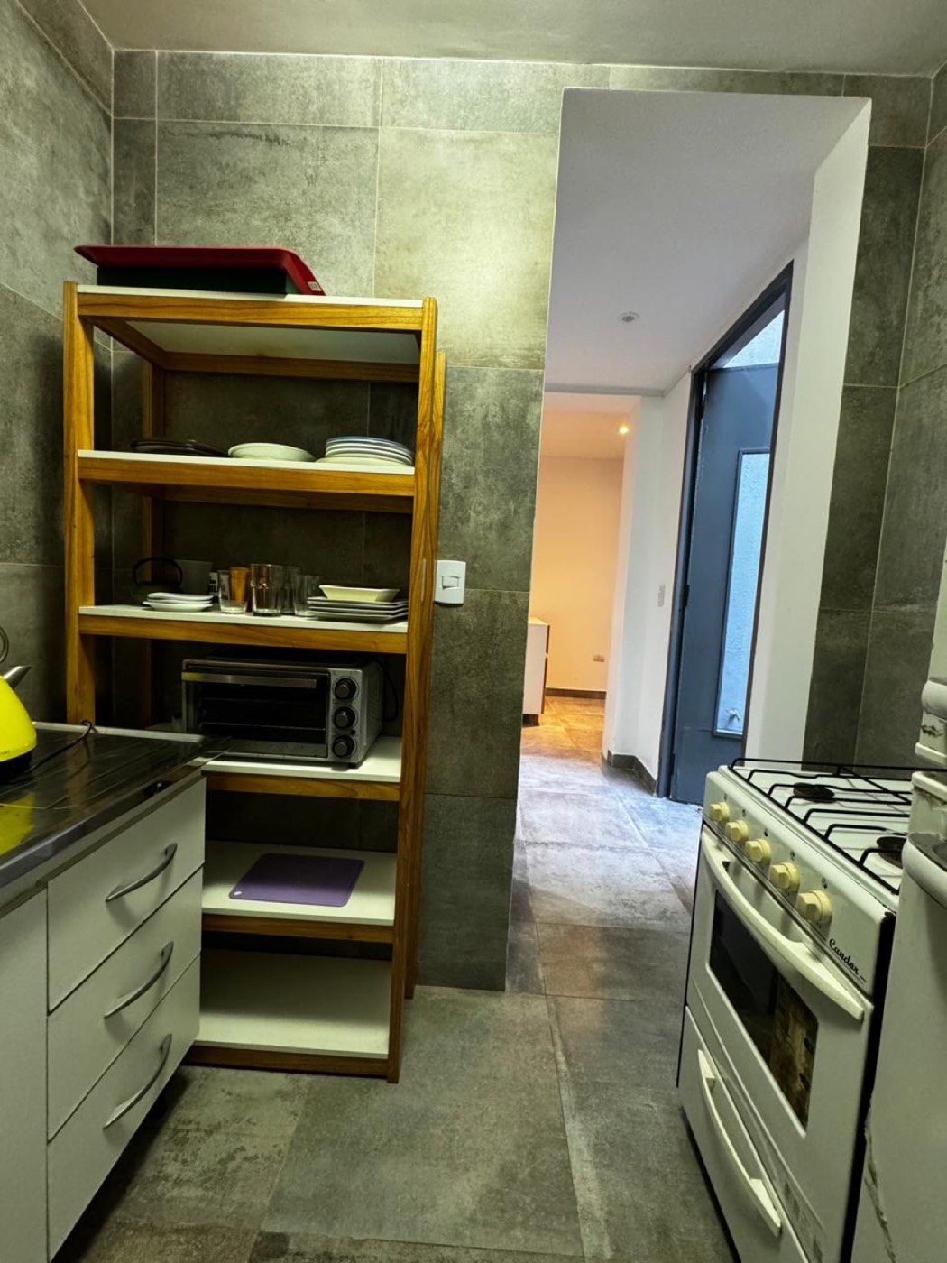 O apartamento com pátio — Cozinha